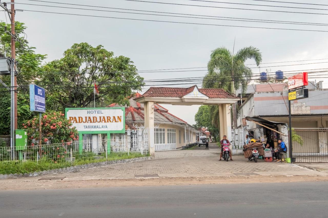 Super Oyo 2346 Hotel Padjadjaran 1 Tasikmalaya Exterior foto